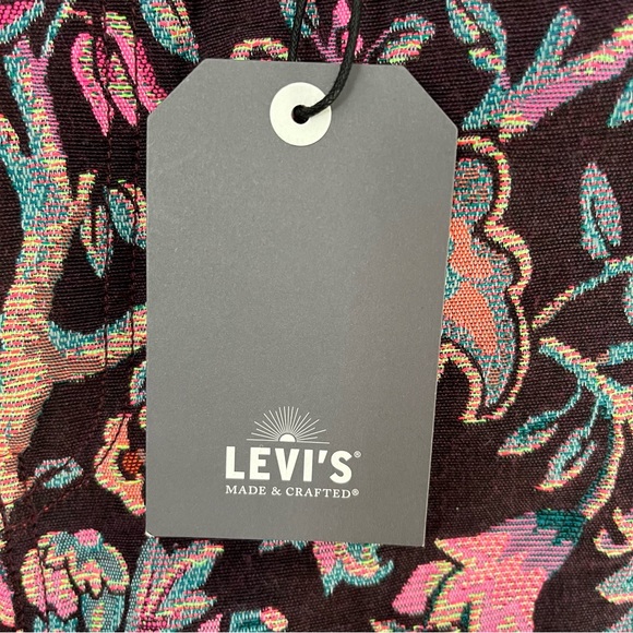 LEVIS MADE AND CRAFTED BARREL CROPPED EMBROIDERED PANTS - Picture 8 of 9